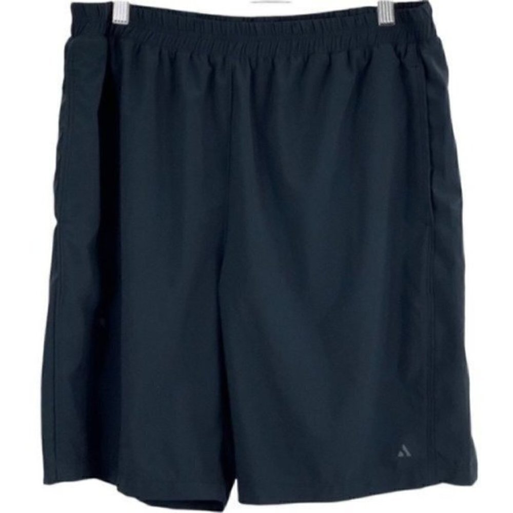 SOLFIRE Men’s accelerate 9” athletic shorts size Large